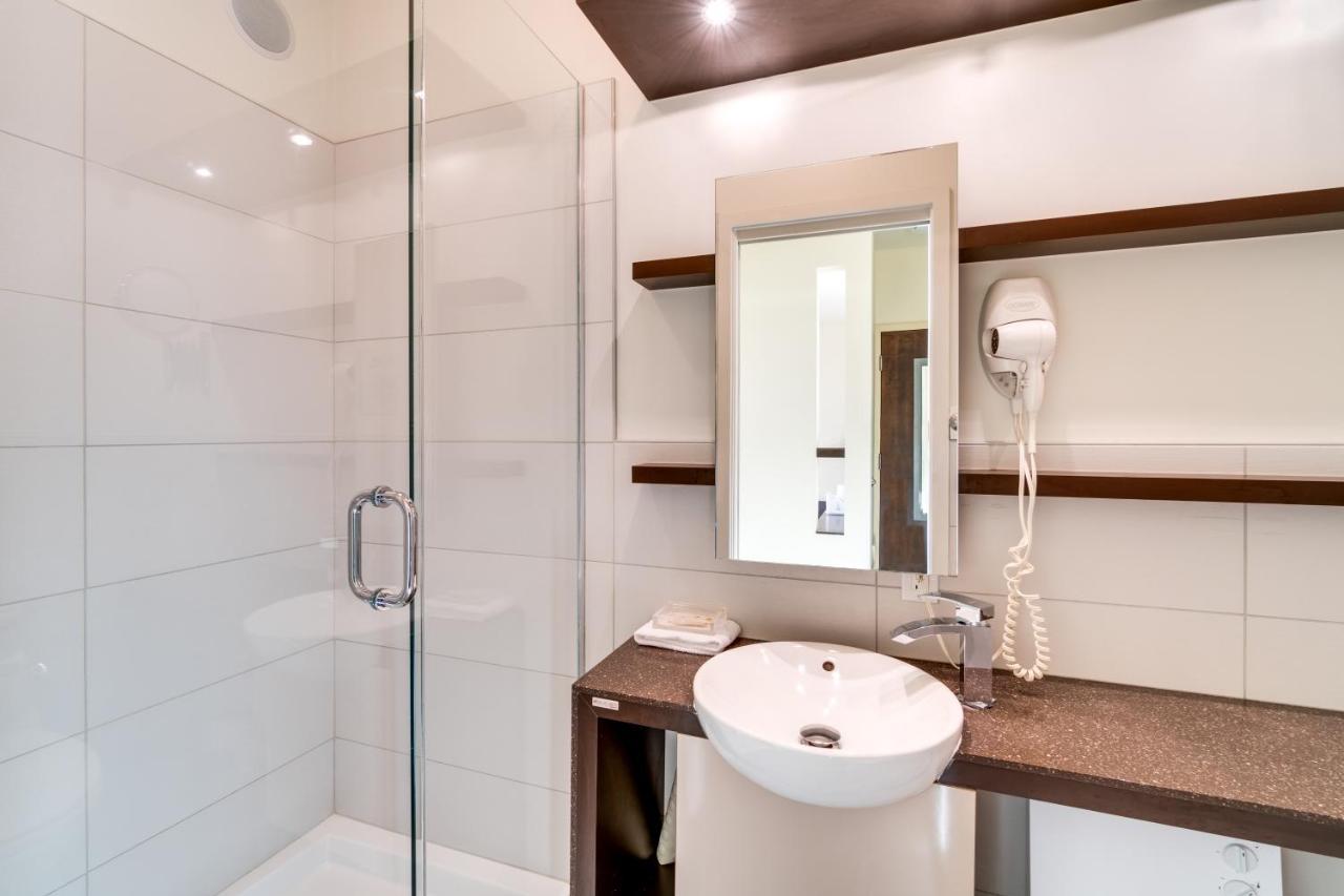 Goeliche Hotel Et Appartement Saint-Laurent-de-l'ile d'Orleans 외부 사진