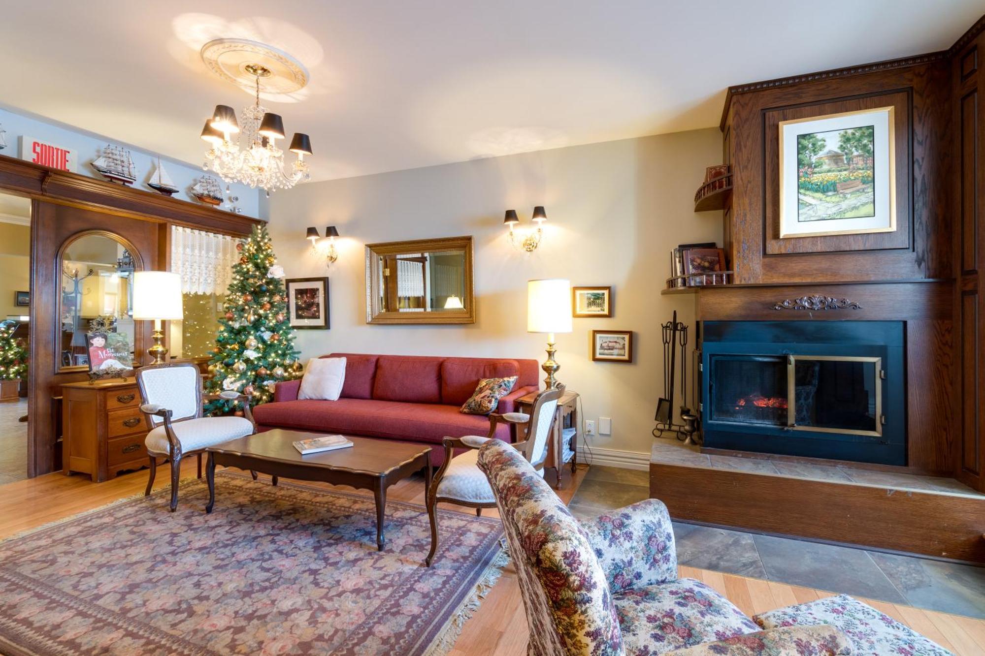 Goeliche Hotel Et Appartement Saint-Laurent-de-l'ile d'Orleans 외부 사진